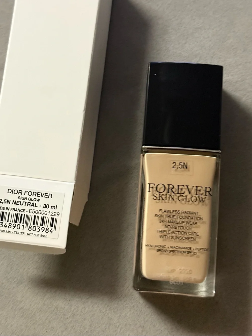 2.5N Dior Forever Skin Glow Foundation